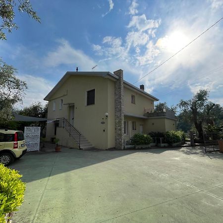 Casa Mario & Laura Ferienwohnungen Free Wi-Fi Parking 马尔切西内 外观 照片