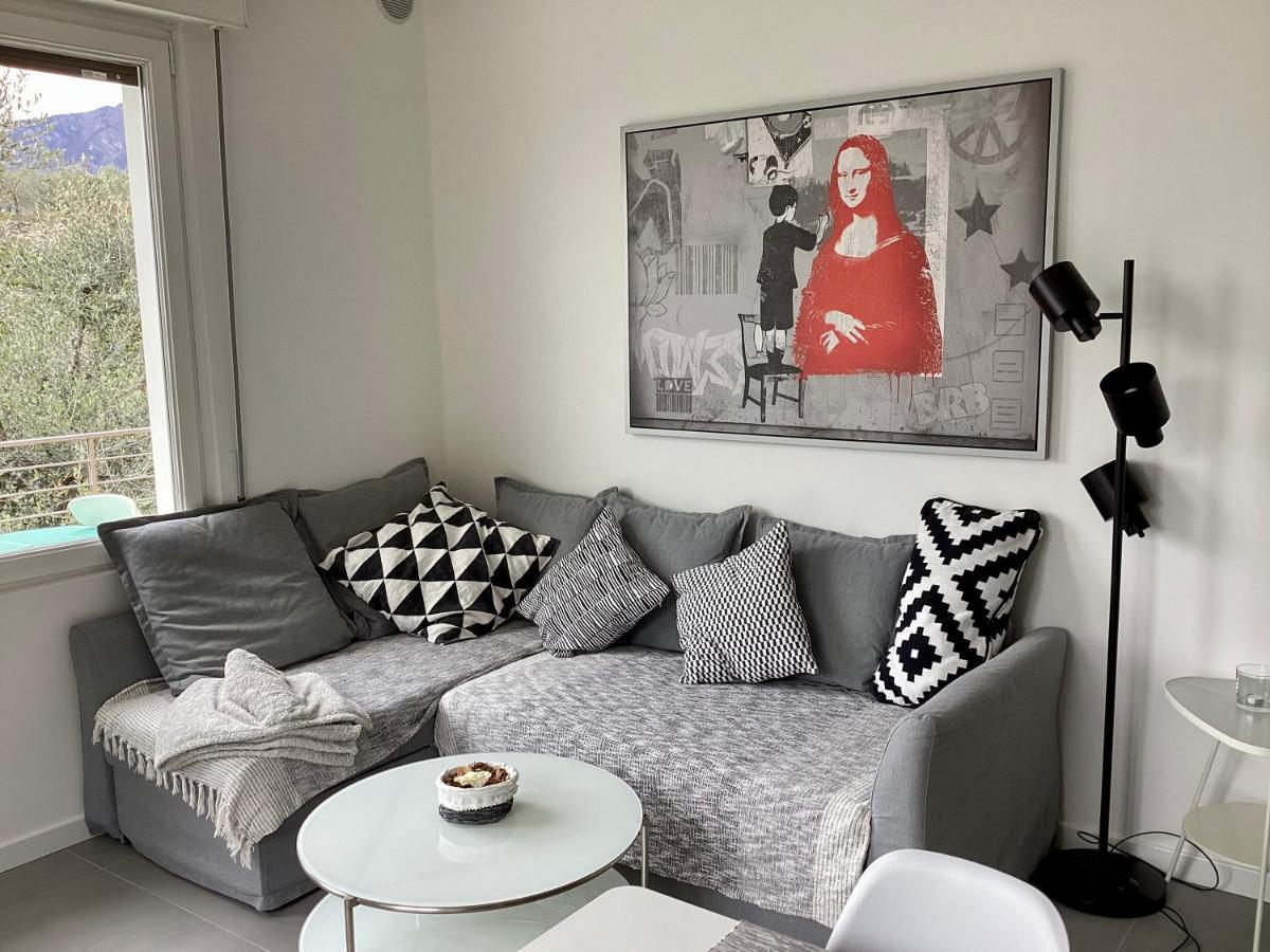 Casa Mario & Laura Ferienwohnungen Free Wi-Fi Parking 马尔切西内 外观 照片
