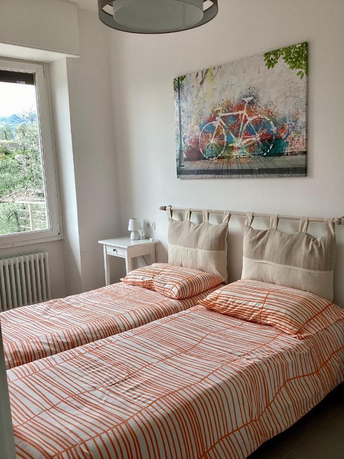Casa Mario & Laura Ferienwohnungen Free Wi-Fi Parking 马尔切西内 外观 照片