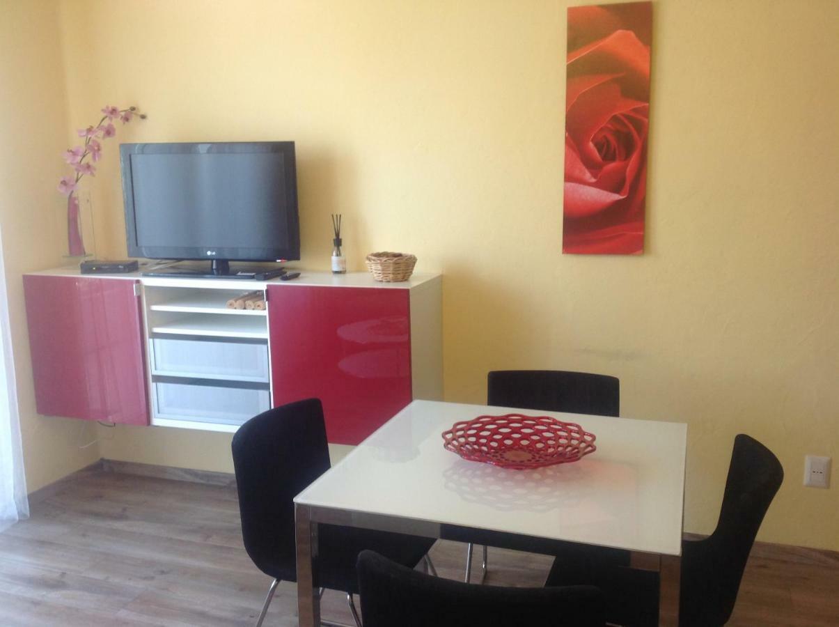 Casa Mario & Laura Ferienwohnungen Free Wi-Fi Parking 马尔切西内 外观 照片