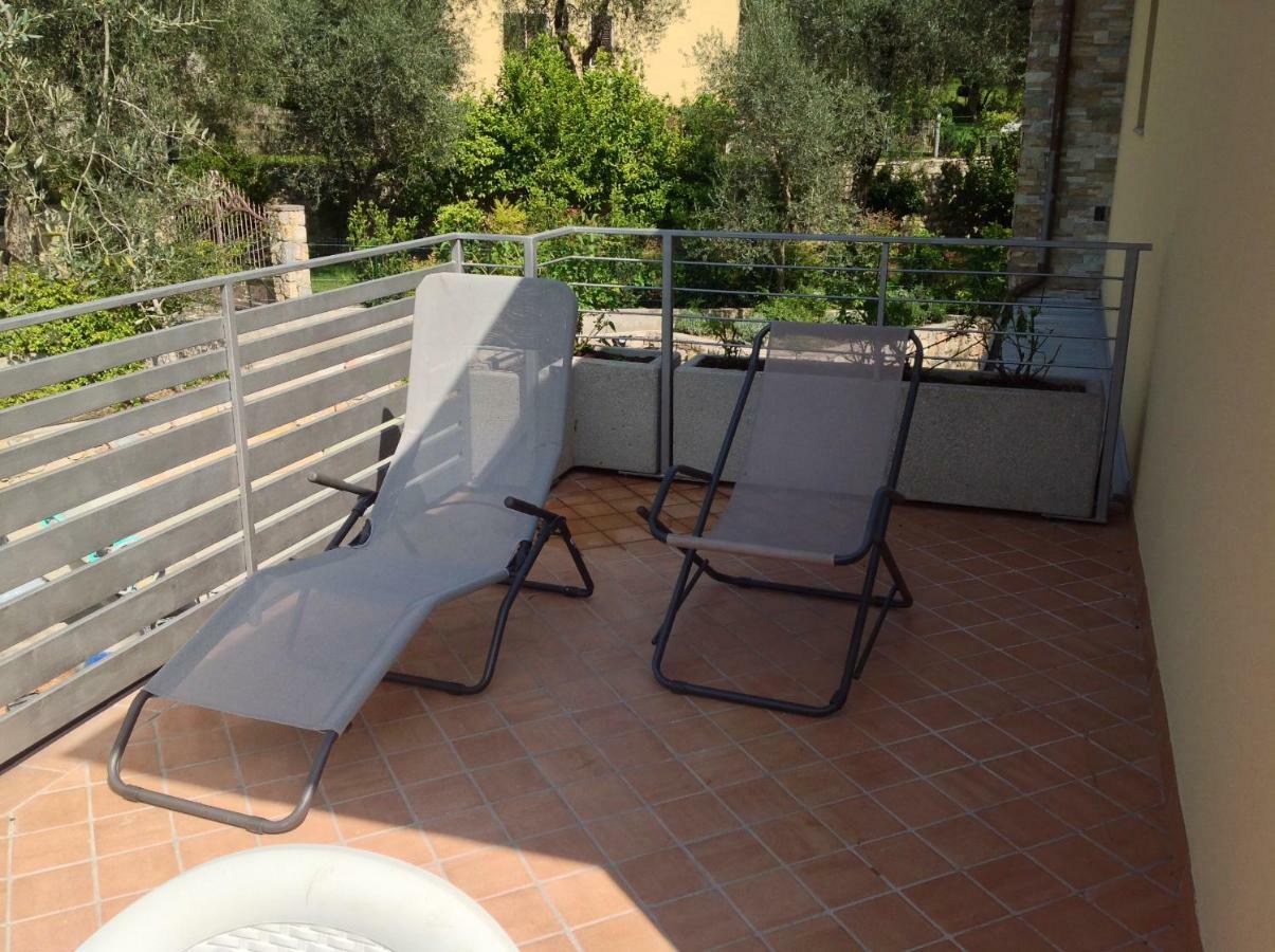 Casa Mario & Laura Ferienwohnungen Free Wi-Fi Parking 马尔切西内 外观 照片